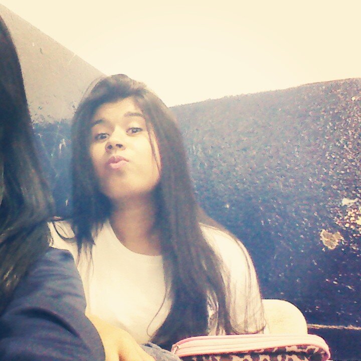 Meiga e Abusada,  runnnn.