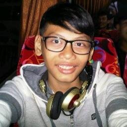 Ega Shaputra Hidayat | jakarta | 27-10-1998 | SMPN.104 Jakarta Selatan
