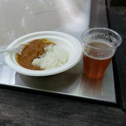 Tuba吹きます。カレー食べます。ビール飲みます。