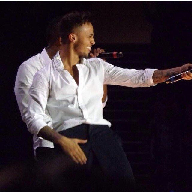 i love JLS i am the biggest jlster going so if u like or love JLS follow me !! :)3 :)))