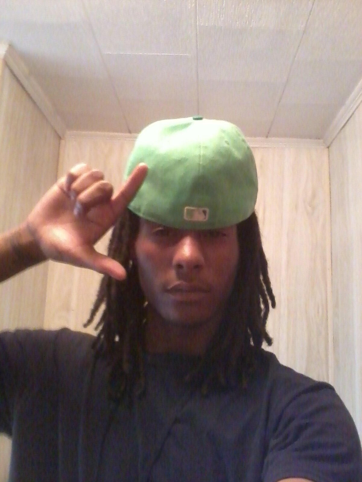 banGin dis money loven my shorty l, i love my famly,love dis GD shit 74 till the world blow and dats it