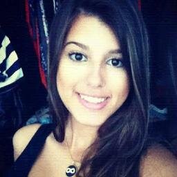 novinha safadinha ,escurrega (8)