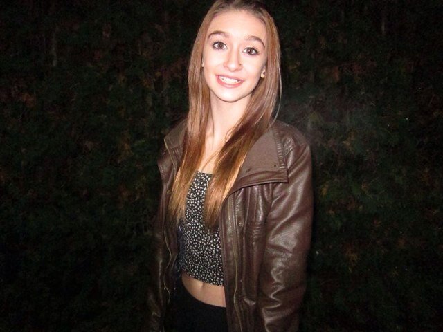heey, i love Justin Bieber. im a belieber! i have been with him for 6 years .  he is my life. i love him so much. 

http://t.co/HuHZuerMLy
