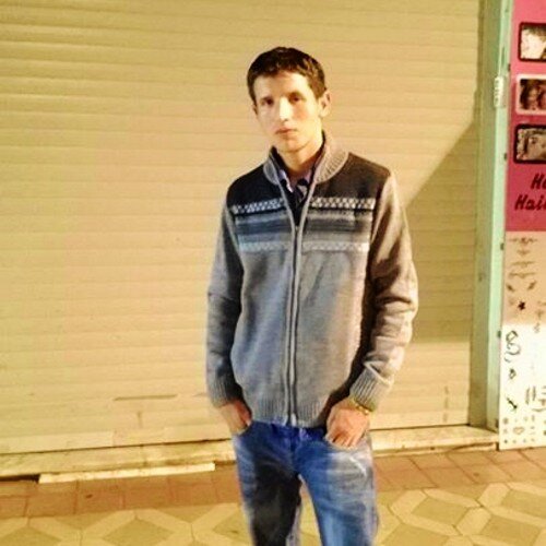 affetmez_asla's profile picture. Düş peşindeysen Düş peşime 14Mart1995 ()Hayatı Deli dolu hızlı yaşamayı macerayı çok seviyorum....