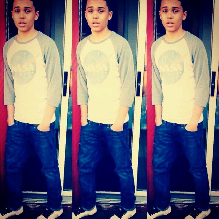 no need for no bio imma just a mix nigga try get rich follow me & ill follow back
