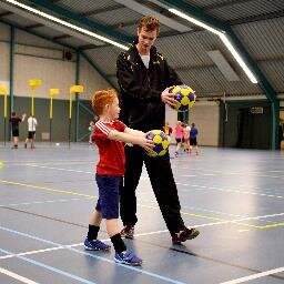 Korfbalschool Noord geeft hoogwaardige korfbaltrainingen aan jeugdleden vanaf 8 jaar in Noord-Nederland