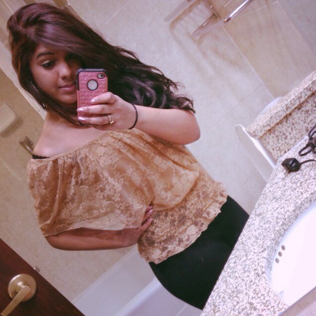 Follow me on Instagram; halimaalli_xo♡ 10.26.13❤️