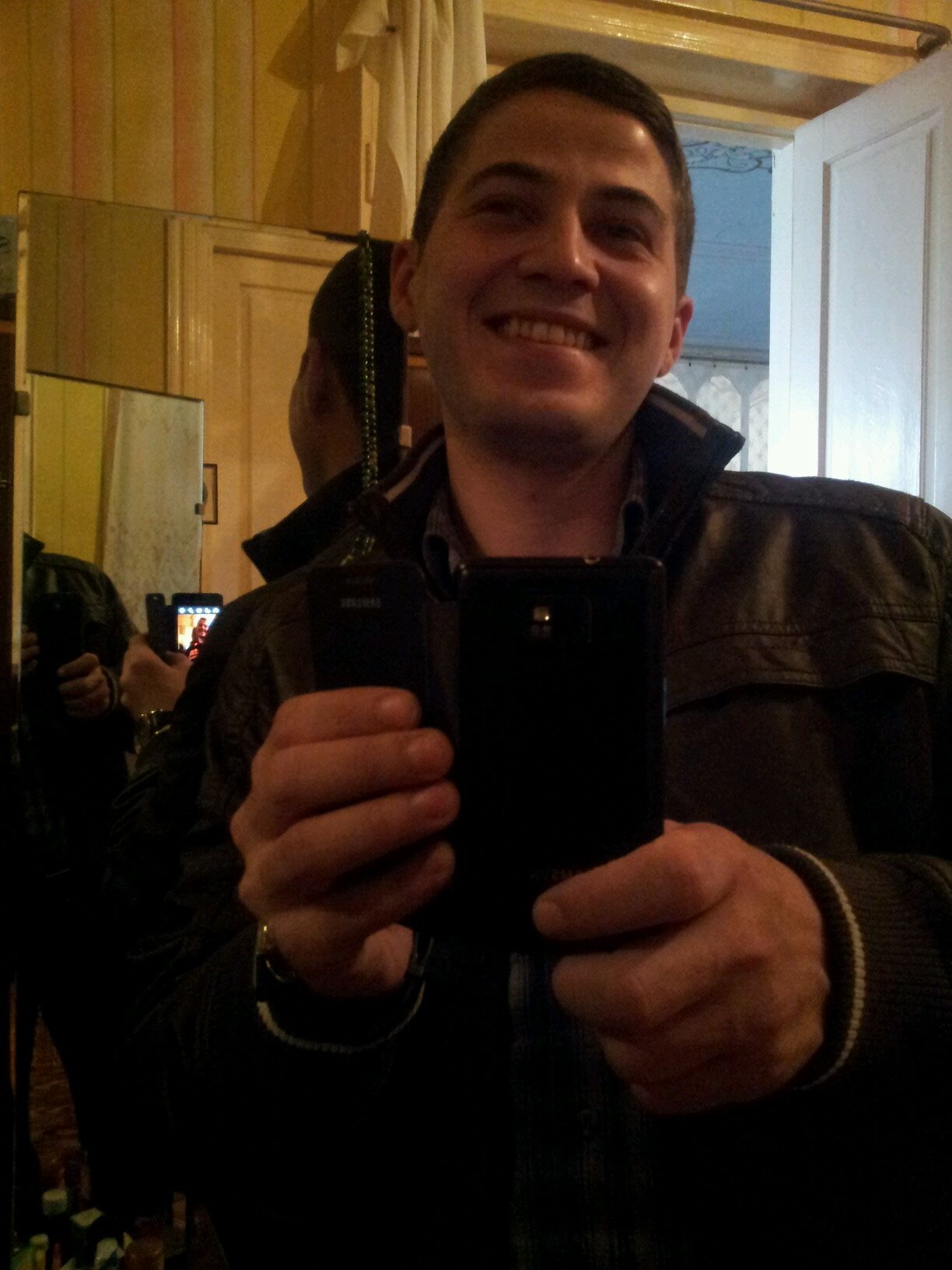 NhNavai's profile picture. 