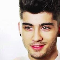 We all know his stud earrings are the best. @okaykriz