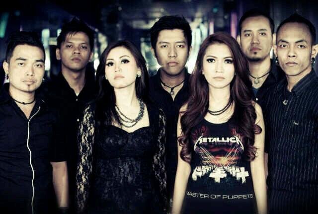 fanyliciouz's profile picture. Vocalist @RedOceanBand 
My instagram vanishavani