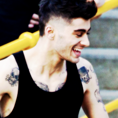 zaynmalikinutil's profile picture. integrante da girband que perdeu o txfactor mas que ganhou o mundo xx