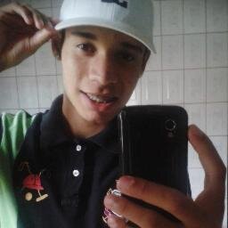 Wesley é MEU , então não olha, não chega perto e não chama ele de amor ;) ! @DaayCelebridade aqui u.u