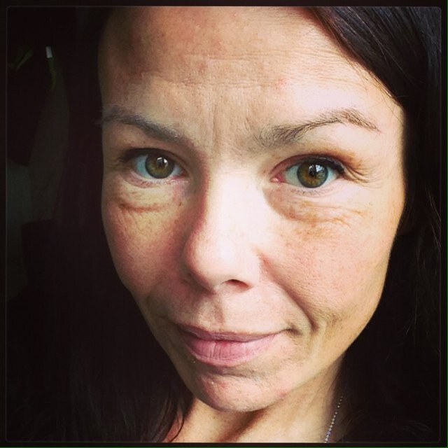 asagasaklingan's profile picture. Jag är som en påse blandgodis. Lite av varje får man om man är min vän :) 
Så gillar jag att dansa disco. 
Motto: Lev livet levande :)