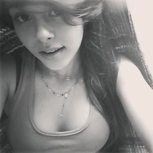 A sua voz se tornou a minha melhor melodia. ♡.♡