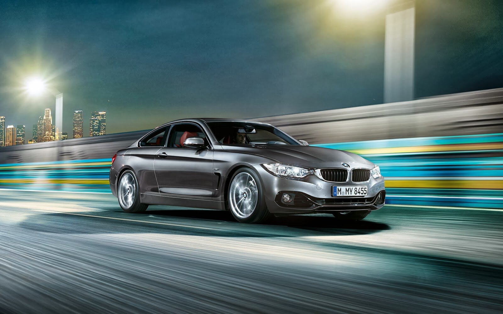 Star Cars one of finest taxi service in walton on thames, we provide the service that you can rely and trust, reliable and friendly drivers, call us today