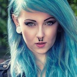 toda clase de piercings, dilatas, material, a MUY buen precio. Seguidme y habladme por MD o mención! ENVÍOS A TODA ESPAÑA