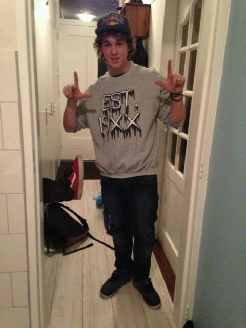 ♥ NathaIie. // ' love youu , kiss nathalie ♥  EST4LIFE!!! LaceUp