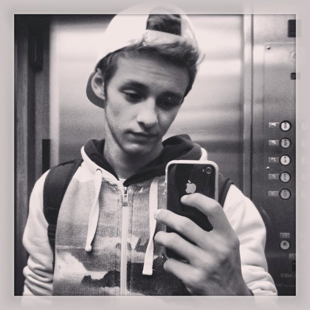 Snapchat e insta :lucas_lousado
