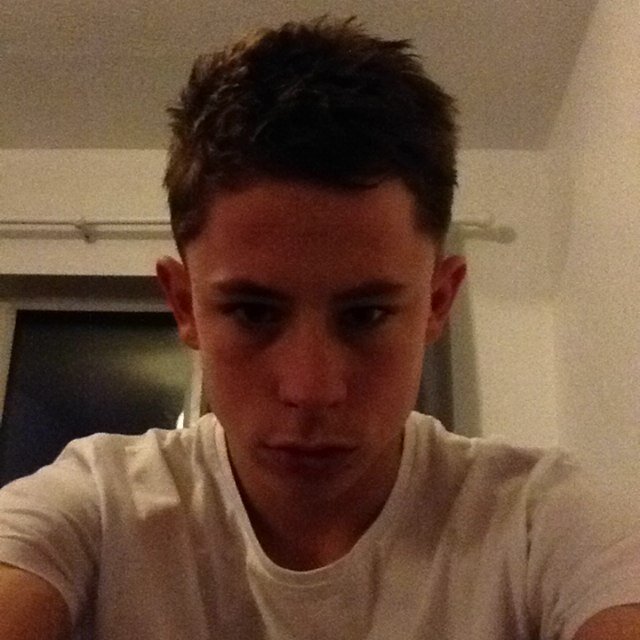 Facebook name: Josh Lenton. Follow me on instagram lenton9 - in a relationship