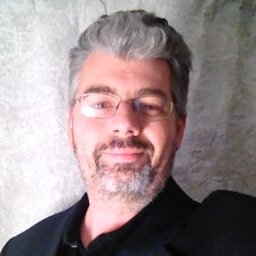 hamellr's profile picture. Computer Geek Blogger who likes photography, games, writing and pointless arguments