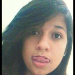 'Lembre-se, colocar-se em primeiro lugar nãao é egoísmo e sim Amor Próprio =) Eu amo o  seu sorriso :)! ♥https://t.co/JajJYxguMD