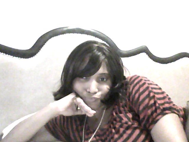 Stick with your goals 💋💋👰💍👩⚕️👨⚕️💏👩👦👦🌽
Louiza Deralus🎓👠👠👞👞🏘🚜🚘⭐⌛