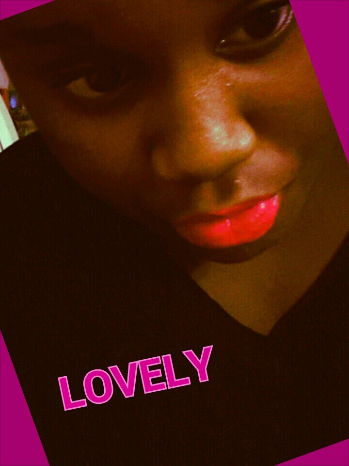 , I Dont Need NoBody Too Be My Friendd Bitch Yuu Beta Swerve Likee Yea $$$ Dont Hate Bitchess Appricate !!!! ♥♥♥♡♡♡