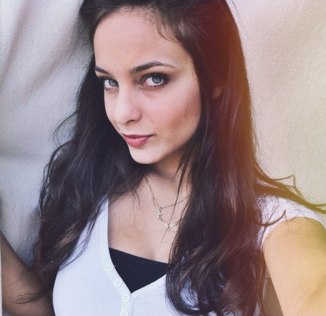 Julia Pardini de Lima, 17
