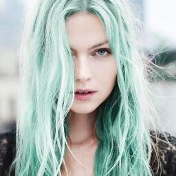 Por una transfusión de sangre soy She-Hulk #JenniferWalters, Abogada  prima de @TlMETOSMASH.