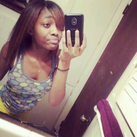 . Jusss a BASIC gurl tryinn too makee idd ouddd ! Ainn too muchh moree to say but FOLLOW MEE NOW . ❤️❤️