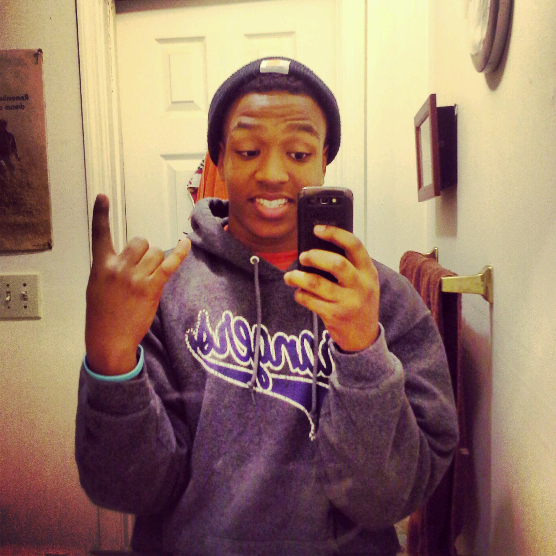 R.I.P Tory , R.I.P Chris Mabe ,R.I.P Tri I swear that paper never slow down we chasing we chasing