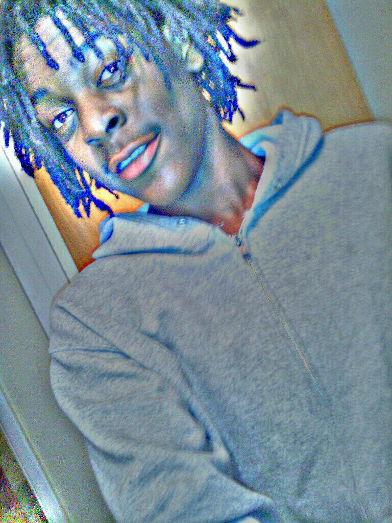 Pussy , $ Money $ , Smoking Weed , → #TeamYB , → #TeamLuhO , Follow Me @_STAYFRIED