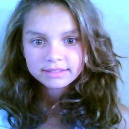 Amooo ser legal com quem e legal cmg e tenho amigos legais e parçeiro amo vcs!