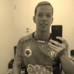 Teus17592's profile picture. 