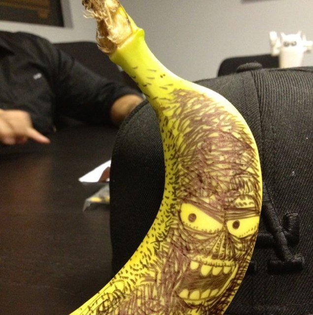 Jus' yo average fruit doin his thang