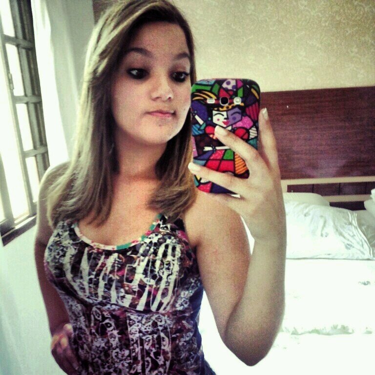 E a cada novo sorriso teu serei feliz por amar você !