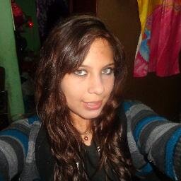 Dame la mano y vamos a darle la vuelta al mundo ♥ seguime y conose mi extraño mundo #TVD #EquipoDamon