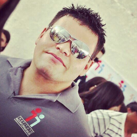 Buscando sempre amar o proximo e fazer com que se cumpra o IDE!
http://t.co/HKUYZ5qSiq…