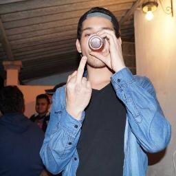 iOS Developer. Fan de los gatos, la música y el futbol. ⚽🌶️