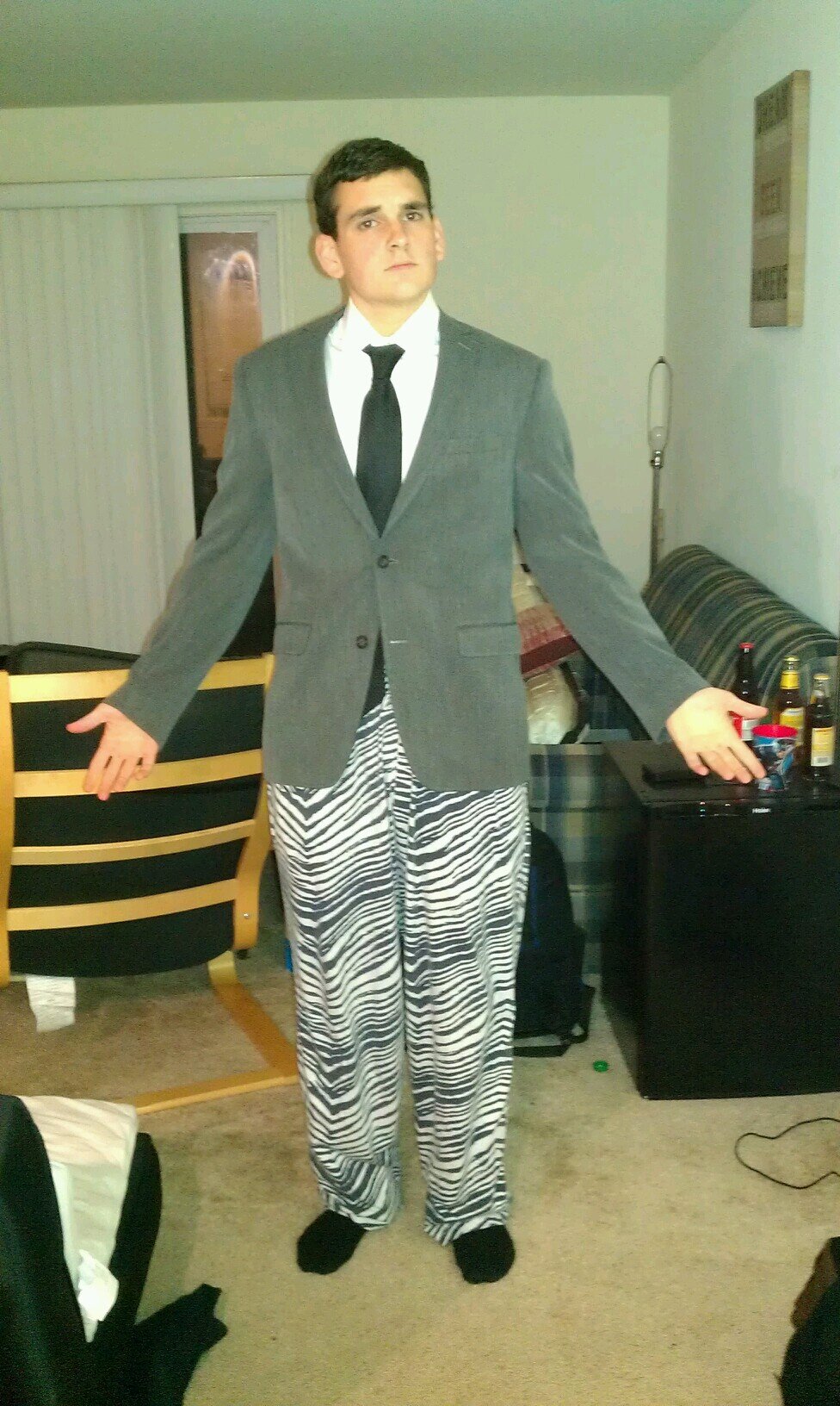 EyBlinkinTV's profile picture. New Dad.
D&D Nerd.
Mild Critical Role Obsession.
Nintendo Fanboy.
Unfortunate Jets Fan.