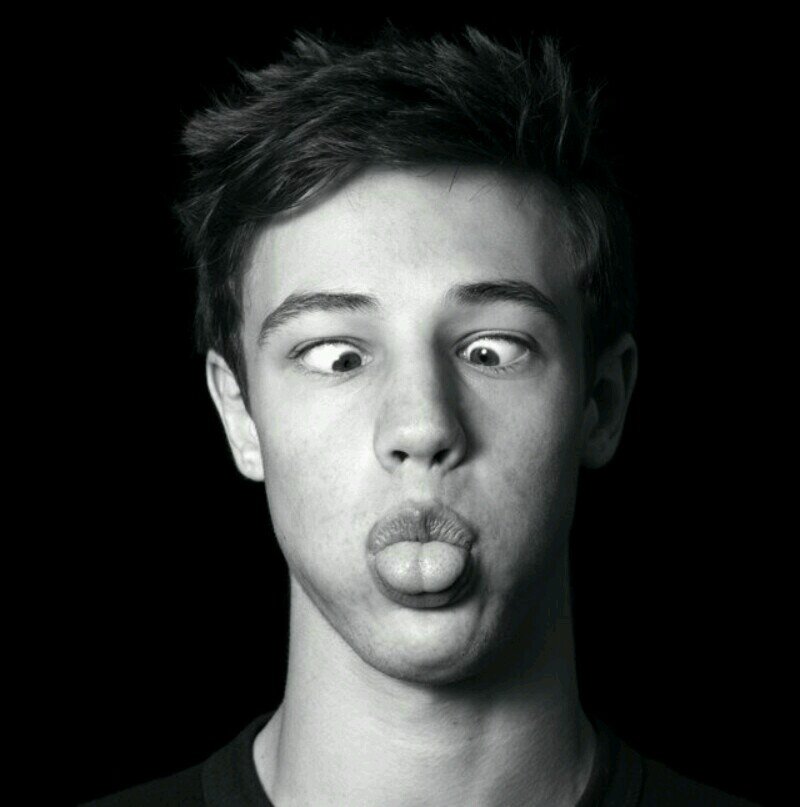 Go follow @agbchanel bc she gave you a free follow :)