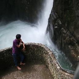 Javieritoop's profile picture. ESTUDIANTE ..!!!  :D  ..!!El éxito en la vida no se mide por lo que uno logro....sino por las dificultades que uno logro superar en el camino...!!!