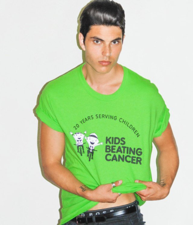 Fan club and supporter for @SamuelLarsen, the winner of The Glee Project season 1. He tweeted me on 17/11.