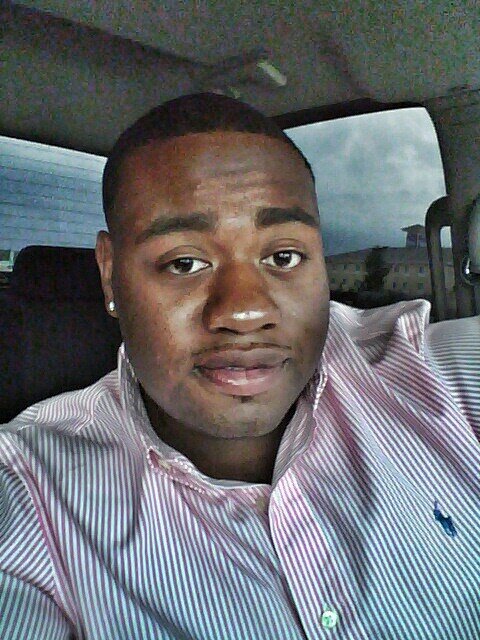 Lives everyday like its MY last NSU alumni (got my degree)  former NSU Demon Defensive Lineman, rolls with #Jesus n #PST fam all around cool person fwm