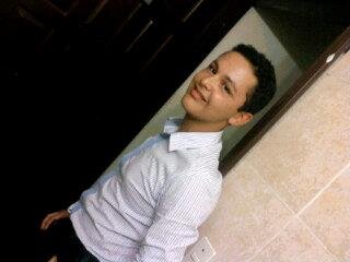 andy81760's profile picture. 