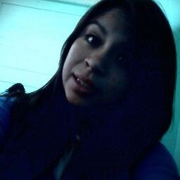soy guapa y si me sigues estaras en cualquier lugar conmigo ! :33