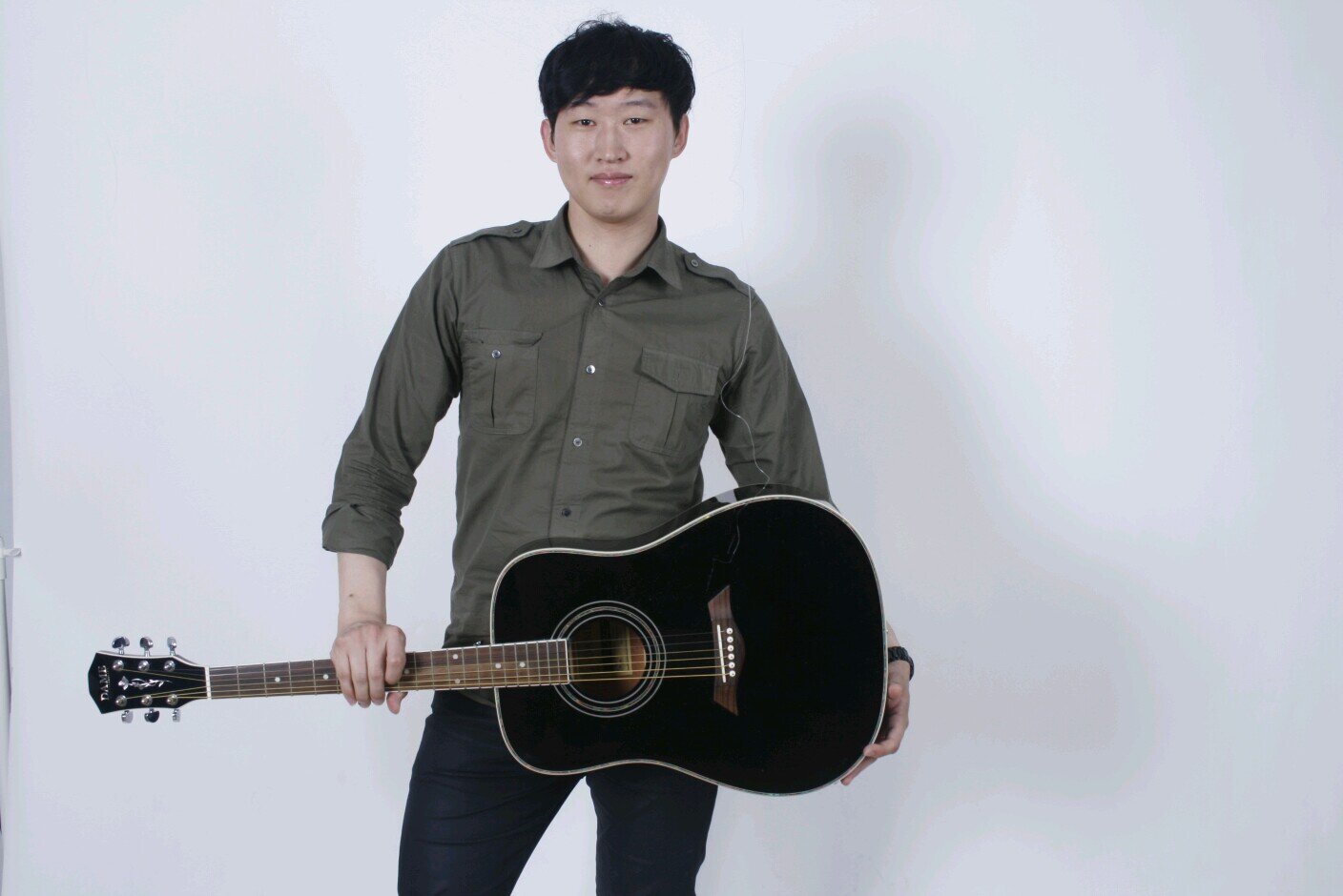 패션/스포츠/맛집/영화/언론/광고/마케팅에 관심이 많습니다. 세상을 사랑하며 항상 유쾌하고 싶은 남자 김찬용입니다. 맞팔100% 갑니다.