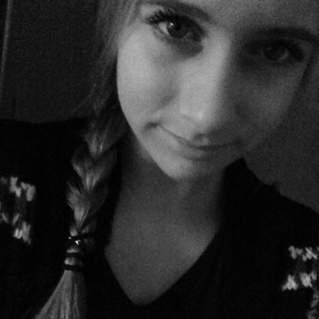 @dsteenbakker she is 4 ever my sister ❤️❤️