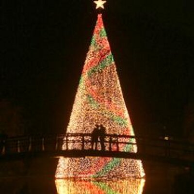 クリスマス イルミネーション人気スポット 帯広駅北側ロータリー 帯広駅北交通広場 イルミネーション 北海道 帯広市 クリスマスイルミネーション T Co Fjc3dwvu79