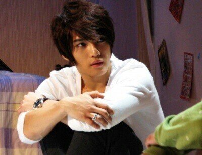[윤재유수]8년차이(w.?)김재중/27살/미술선생님/131022~/선생님한테 건들거리지도 말고, 예의 필수. 지켜봅니다- by.윤호